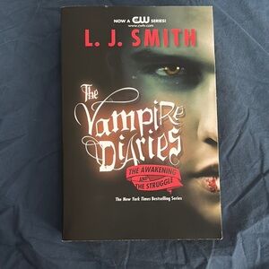 The Vampire Diaries Book